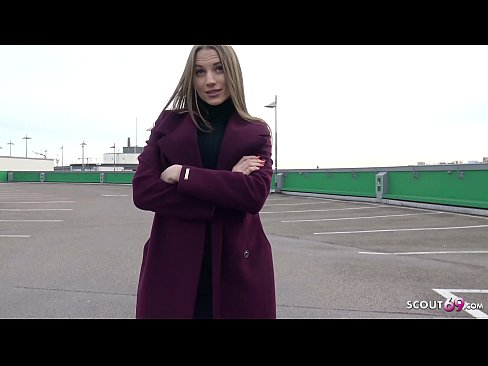❤️ SCOUT ALLEMAND EST UN RÊVE TOUCHANT STEELE, PARKING TELLTALE ET SEXY POUR L'ARGENT ❤️ Vidéo de baise at us ️❤